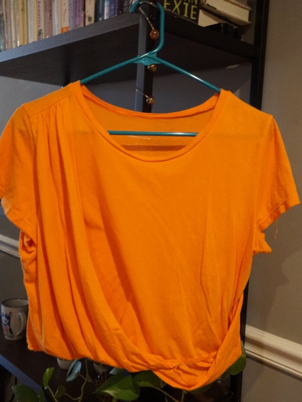 Women's Short Sleeve Knot Hem Tee - Orange